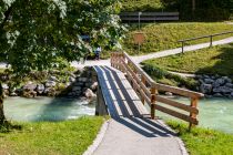 Ramsau bei Berchtesgaden - Brücke über die Ramsauer Ach.  • © alpintreff.de - Christian Schön